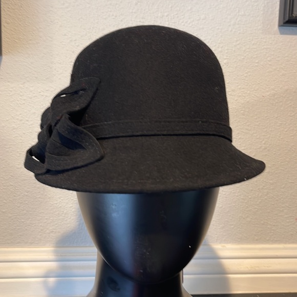 WOOL FLAPPER HAT NWT Roaring 20s 1920s GREAT GATSBY - Picture 2 of 5